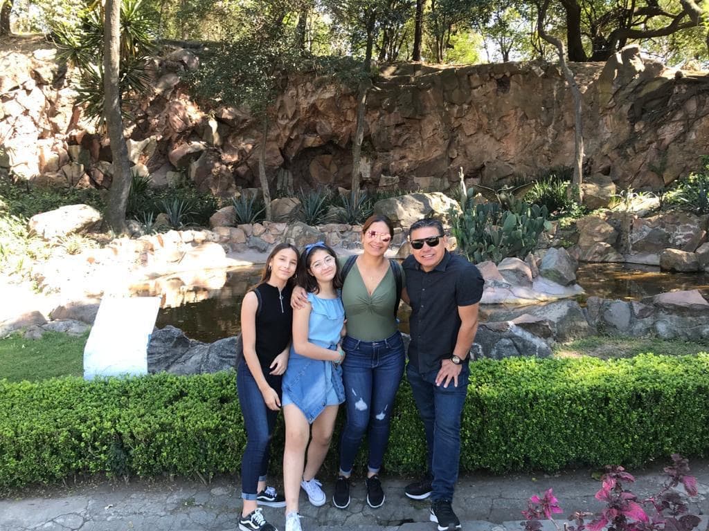 Desgraciadamente, debido a su labor, la enfermedad no tardaría en llegar a su hogar y Haydee reveló que ella misma se infectó con el virus y contagió a su familia.