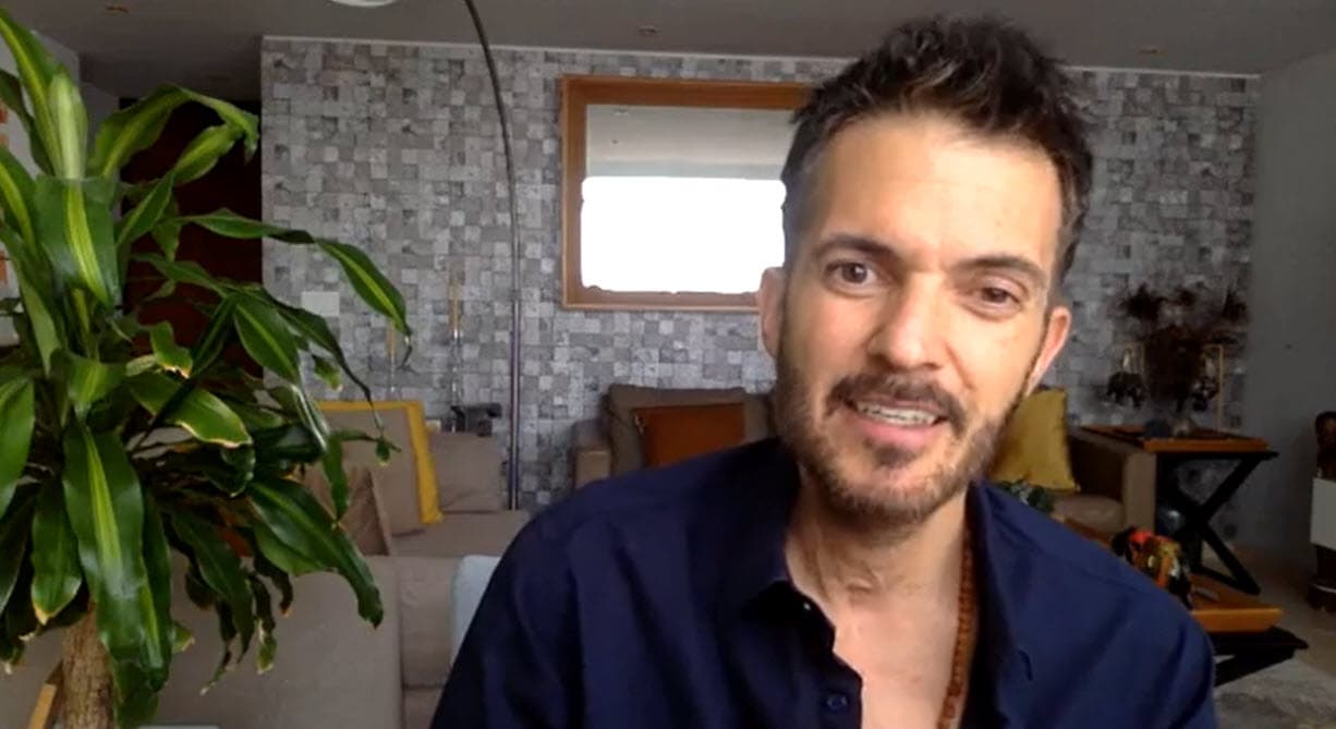 La exintegrante de Garibaldi explicó que no fue su enfermedad lo que los separó, sino que había problemas con la familia de Fernando.
<br>
<br>