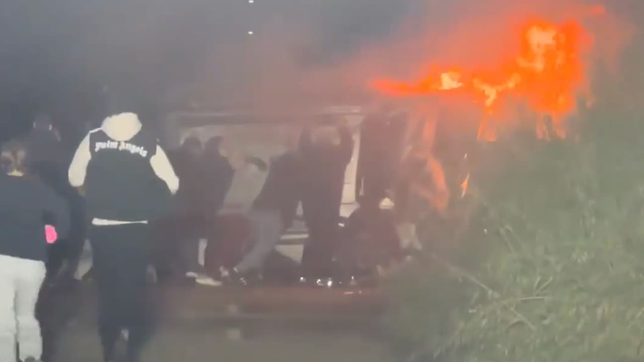 Intentaron sacarlos vivos: accidente cobra la vida de 4 personas en una carretera en California