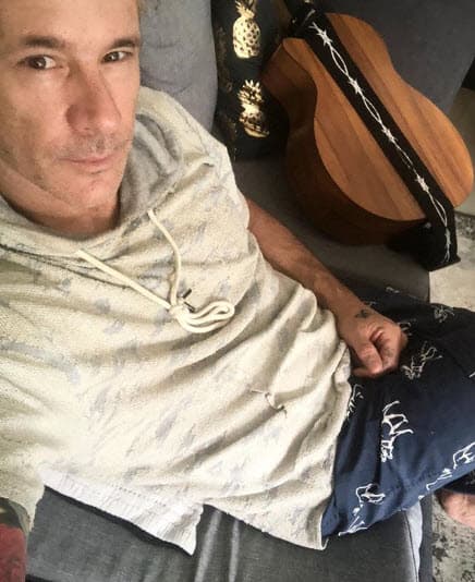 “Cómo voy a tener preocupación si yo soy un hombre correcto, feliz, lo que pasa es que el bullying no es conmigo, yo creo que ningún sistema es perfecto, y aunque los Estados Unidos es un gran país no hay que negar que son unos ‘bullies’. La cárcel en las novelas y en las películas, yo creo”, prosiguió.
<br>