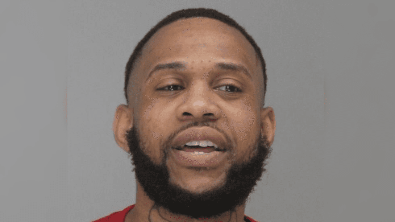 Arrestan a sospechoso de robar 10 restaurantes de comida rápida en Dallas