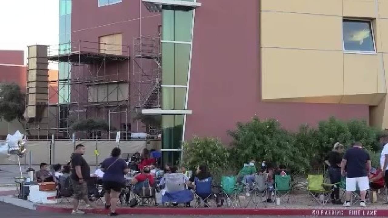 Los familiares del pequeño Sebastián, se unieron para darle fuerzas a los padres del menor que luchó dos días pero acabó perdiendo la vida por sus heridas de bala. 
<br>