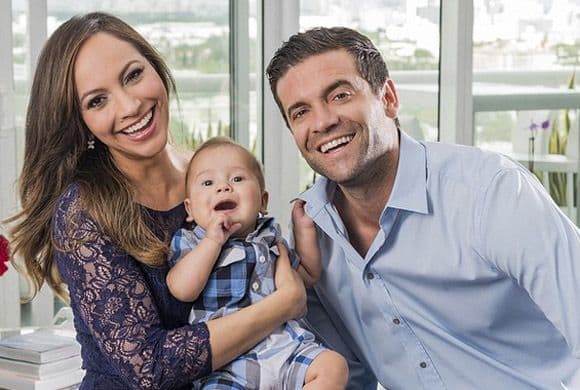 Con esta bella imagen, Satcha, Aaron y Bruce deseron a todos una Feliz Navidad.