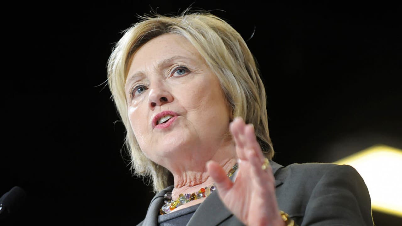 Clinton habla con Univision sobre el fallo de la Corte: "necesito que todos los hispanos elegibles se registren y salgan a votar"