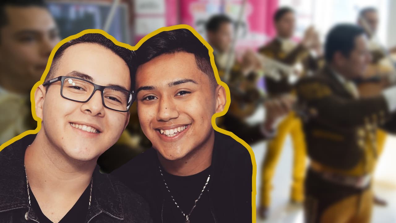 Johnny, el hijo menor Jenni Rivera,  le dice "te amo" a su novio en redes sociales