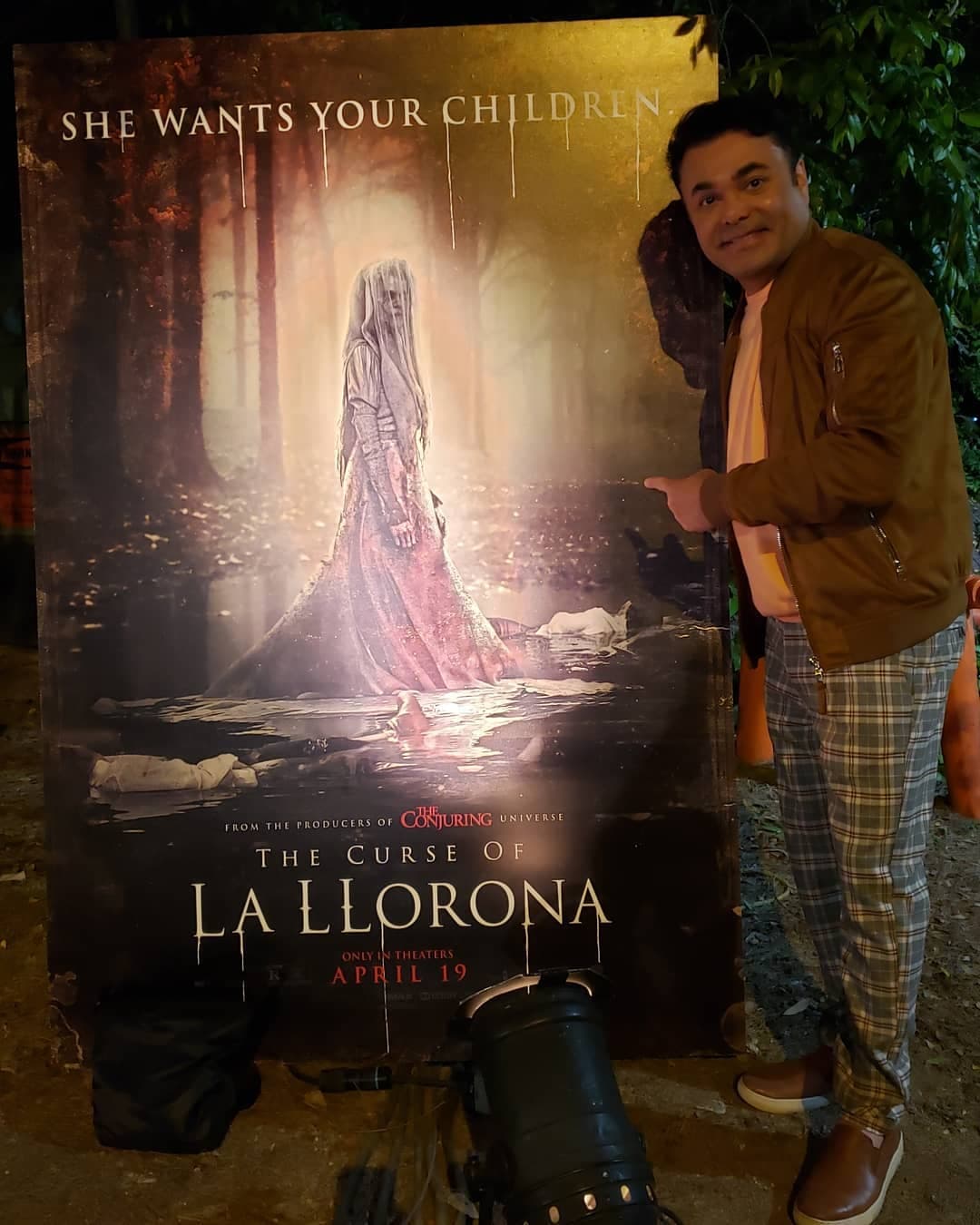 Pero la historia de Oscar Petit no comenzó con la entrevista que le hizo a 'La Roca', pues su trayectoria incluye conversaciones periodísticas con diversas estrellas de Hollywood.