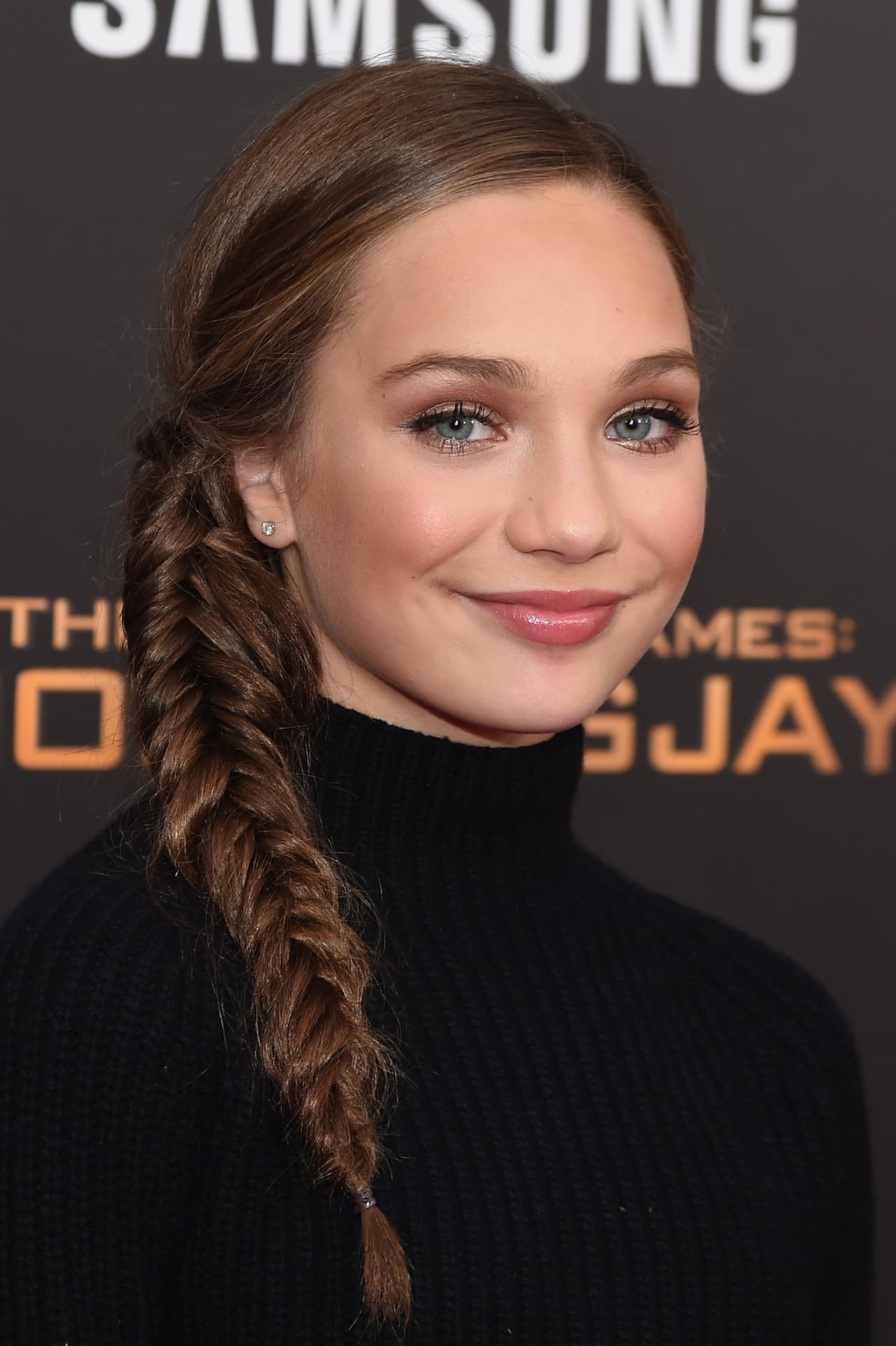 Maddie Ziegler the hunger games