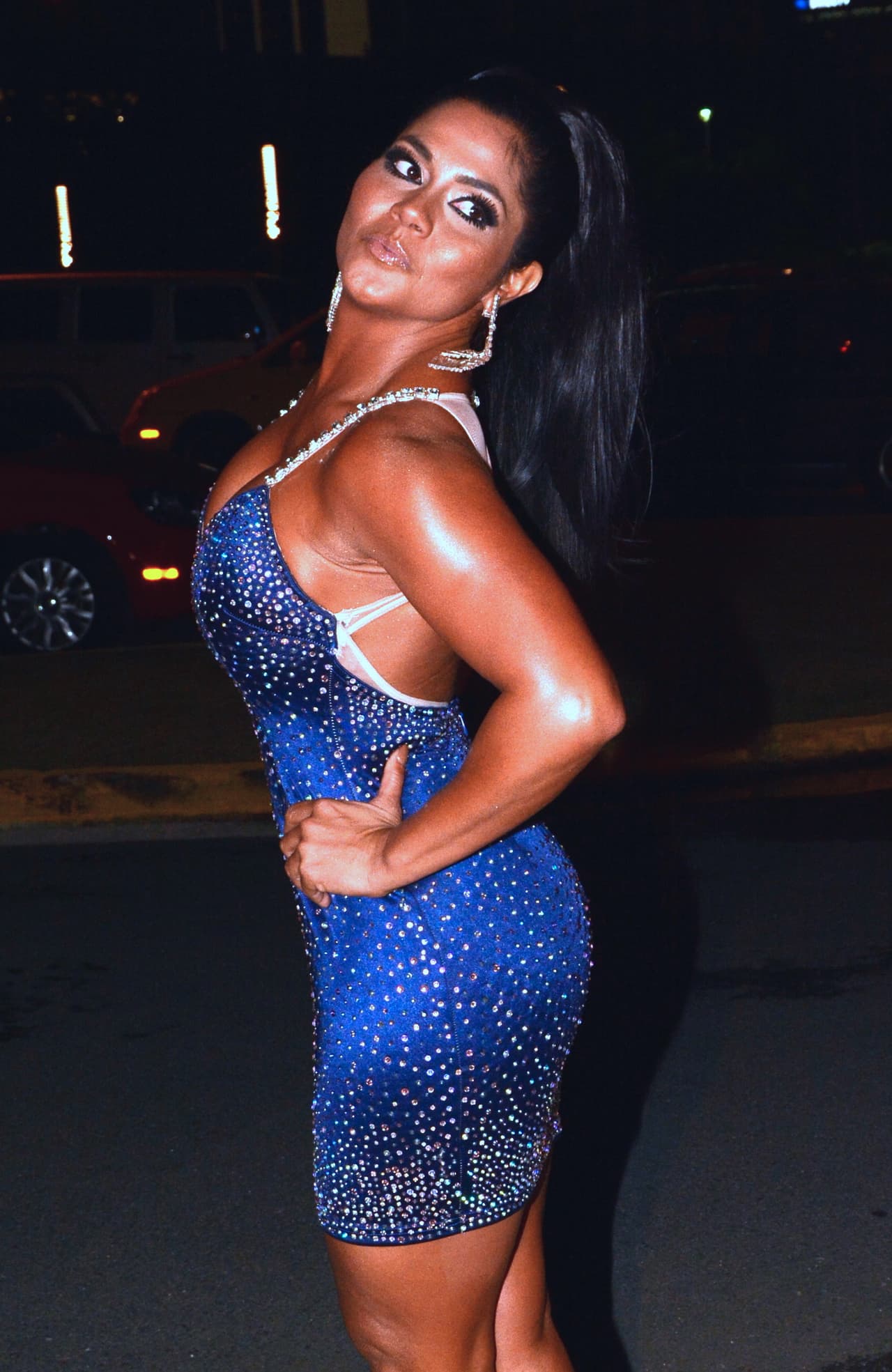 La empresaria posó así para las cámaras.