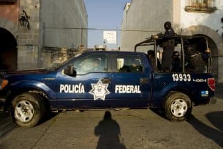 Policía federal en Michoacán.
