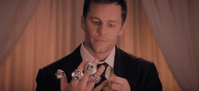 El Super Bowl es el laboratorio por excelencia para lanzar los mejores comerciales televisivos. Pero la NFL, con motivo de su temporada 100 este año, lanzó uno que fascinó a los aficionados.