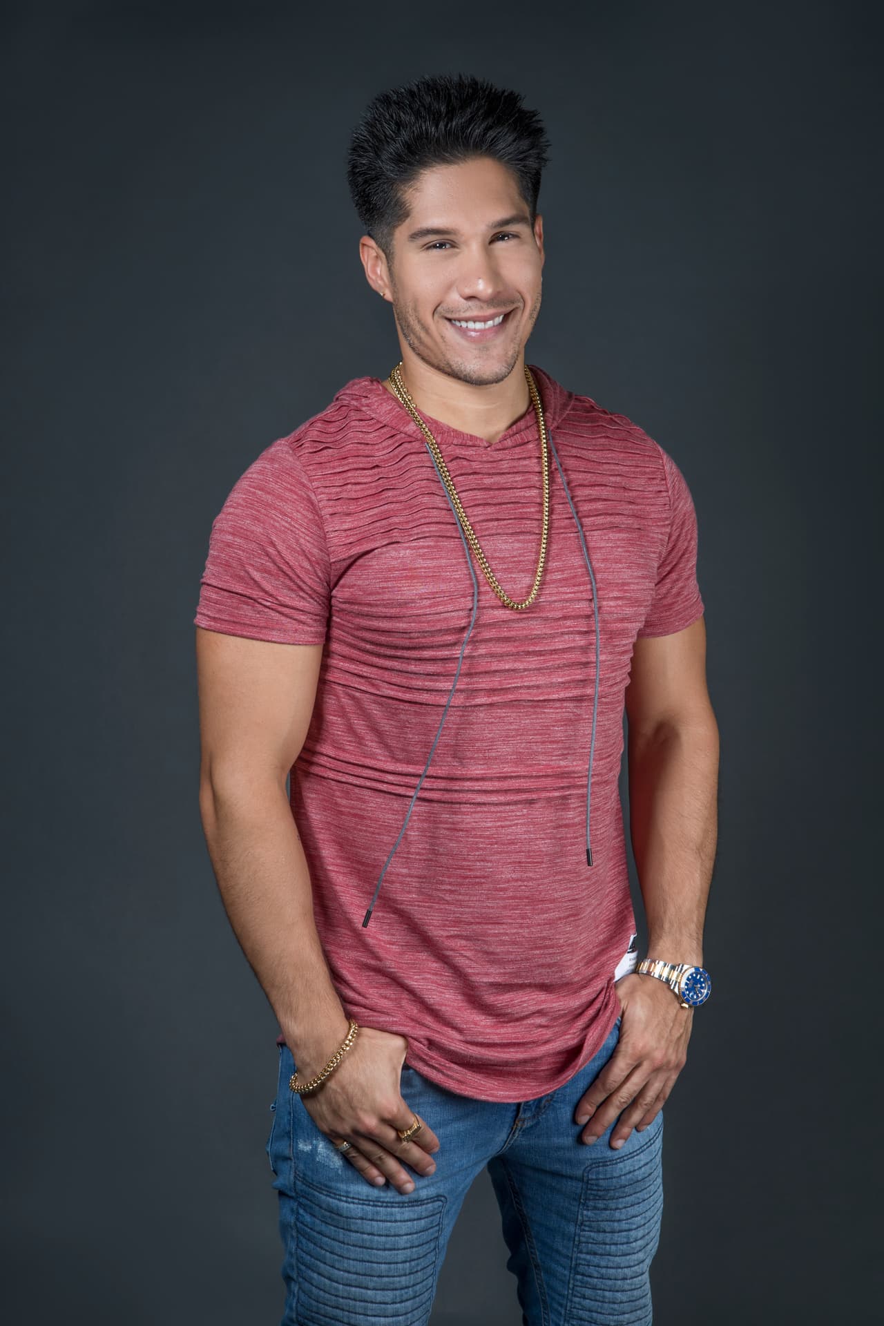 Chyno Miranda. Es la primera vez que veremos al venezolano sin Nacho.