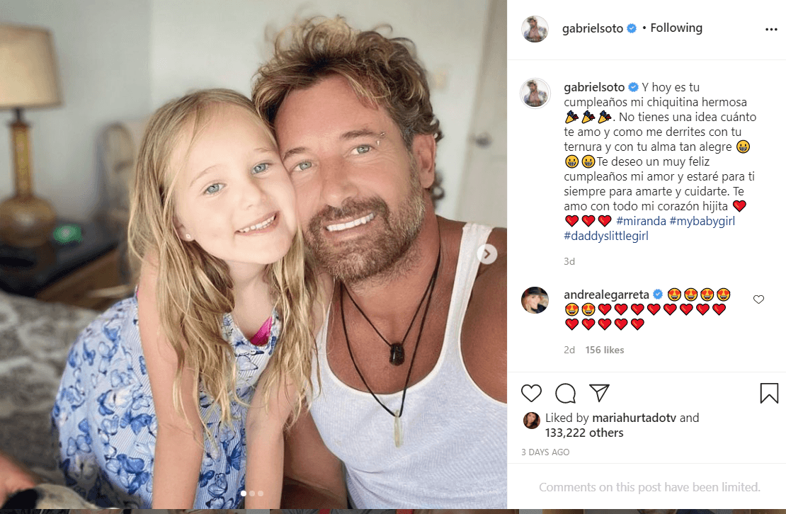 El 19 de febrero, compartió tiernas imágenes con su hija menor junto al mensaje: "Y hoy es tu cumpleaños mi chiquitina hermosa. No tienes una idea cuánto te amo y cómo me derrites con tu ternura y con tu alma tan alegre. Te deseo un muy feliz cumpleaños mi amor y estaré para ti siempre para amarte y cuidarte. Te amo con todo mi corazón hijita".