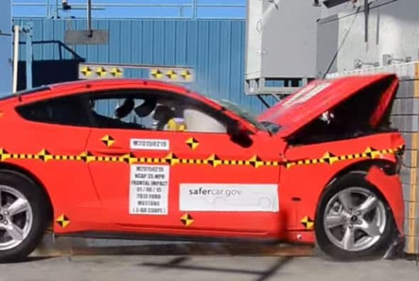 Máxima calificación del NHTSA para el Mustang