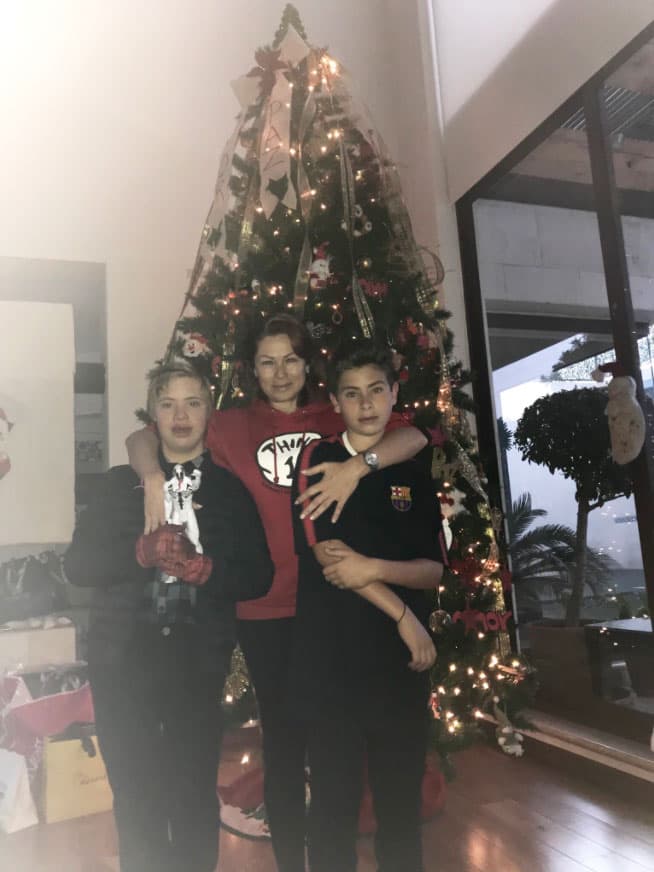 Pero esta no es la primera vez que
<b><a href="http://www.univision.com/temas/leticia-calderon">Leticia</a></b> pasa un susto por la salud de sus hijos.