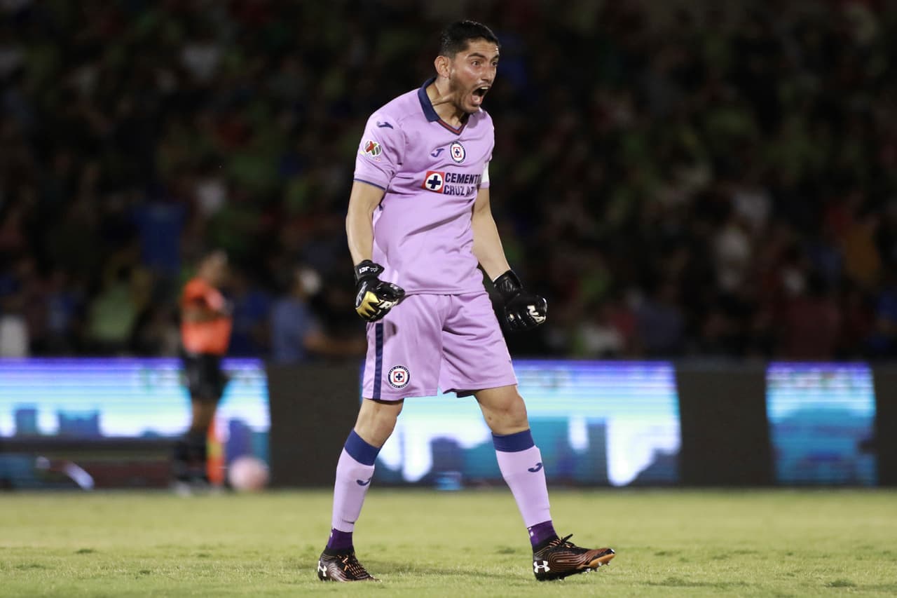 FC Juárez le sacó el empate a Cruz Azul de forma dramática con dos goles en los últimos 10 minutos del partido para meterse a zona de repechaje y hundir a La Máquina al lugar 14.