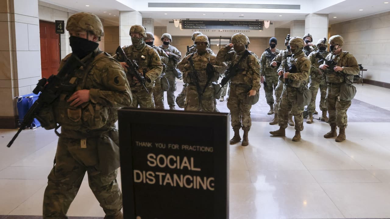 No, la toma de posesión de Joe Biden como presidente no ha sido cancelada