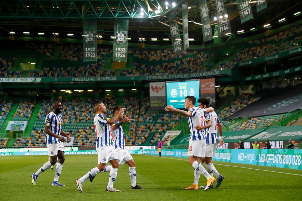 El mexicano y Mateus Uribe marcaron los goles del Porto; Vietto rescató el empate sobre la recta final del juego. Nuno Santos (9’) abrió el marcador, Mateus Uribe (25’) empato y el ‘Tecatito’ (45’) le dio la vuelta al marcador con un tremendo golazo. Vietto (87’) apagó la fiesta al final del juego.