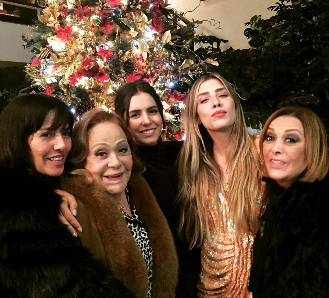 En este sentido, la nieta de Silvia Pinal consideró que para ella, como mujer, lo principal es que "nada, nada te afecte".