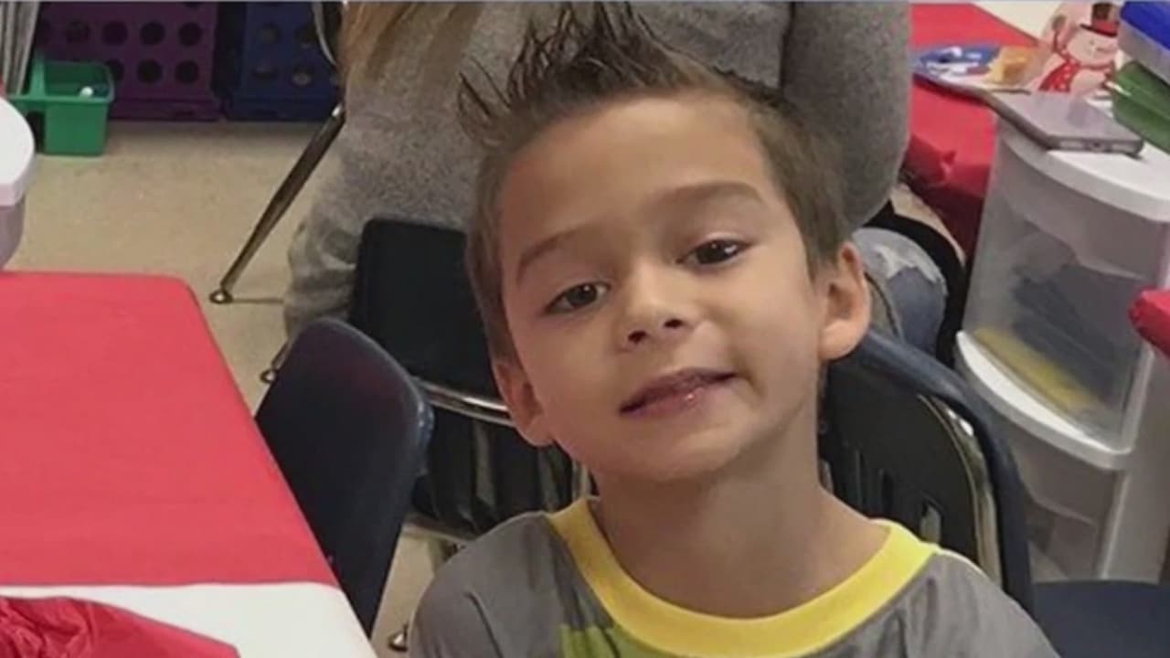 “¿Dónde está la justicia para mi hijo?”, una madre de San Antonio pide justicia para su hijo de 6 años que falleció a manos de oficiales del condado Bexar