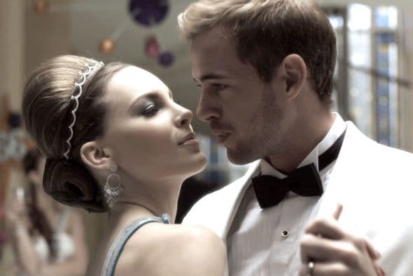 La actriz asesinó a su esposo, que fue interpretado por William Levy, en este episodio. Issabela Camil fue otra de las protagonistas. Ese fue su último trabajo en la actuación para la televisión.