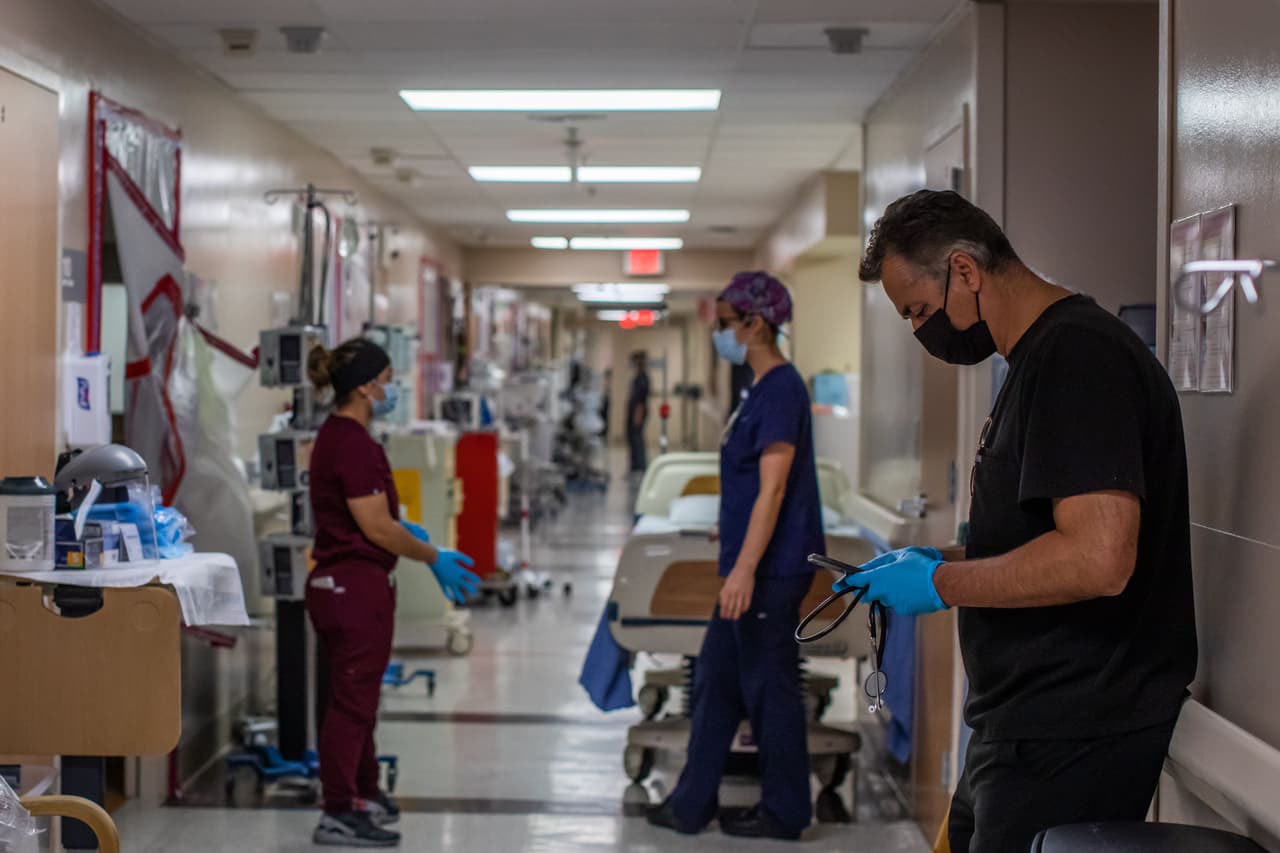 Arizona reporta más de 1,900 casos nuevos de coronavirus incluyendo 176 muertes este miércoles