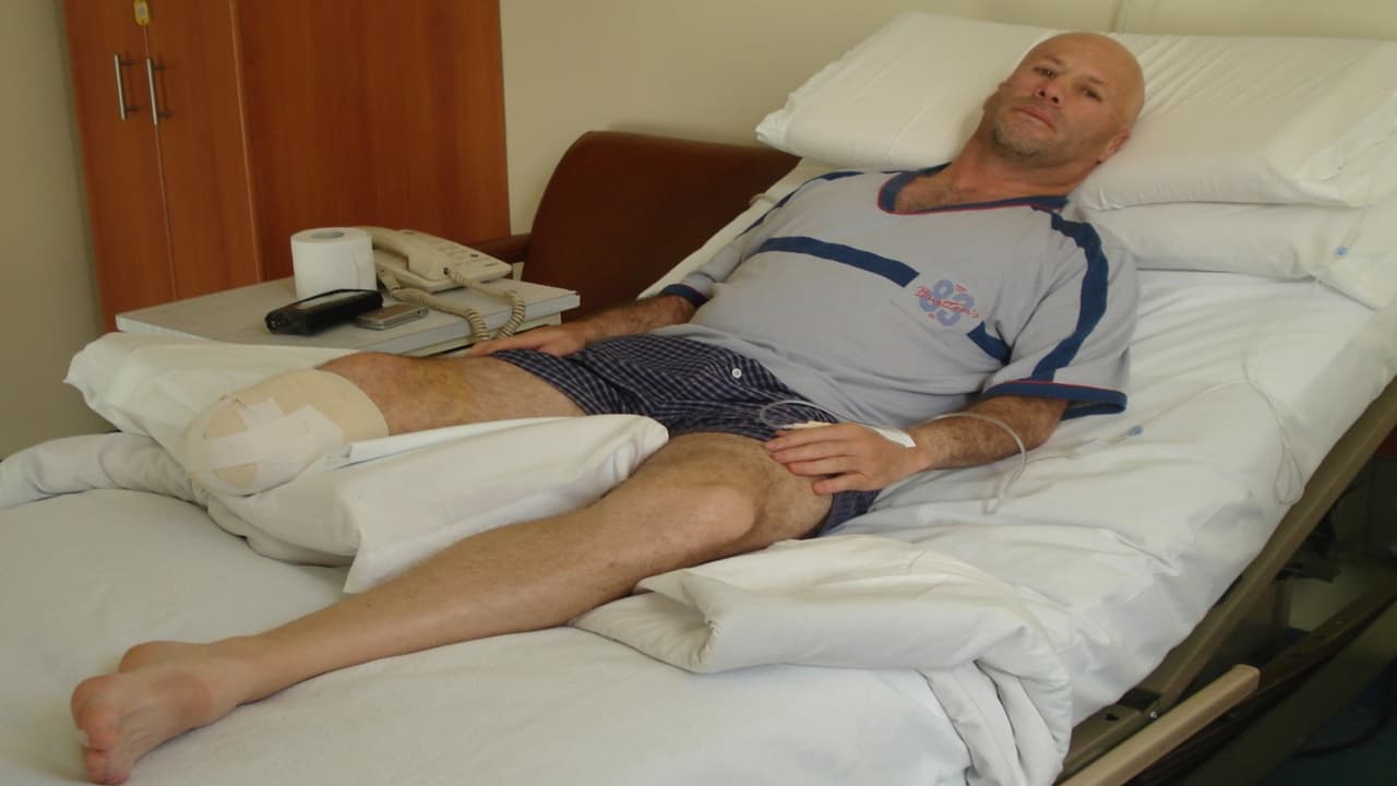 Nelson Cardona tomó la decisión de que le amputaran su pierna derecha, para de esa forma poder seguir con sus actividades de escalador profesional.