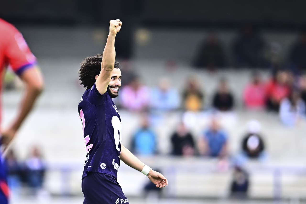 ¿Cómo les ha ido a los futbolistas mexicanos en Bélgica?