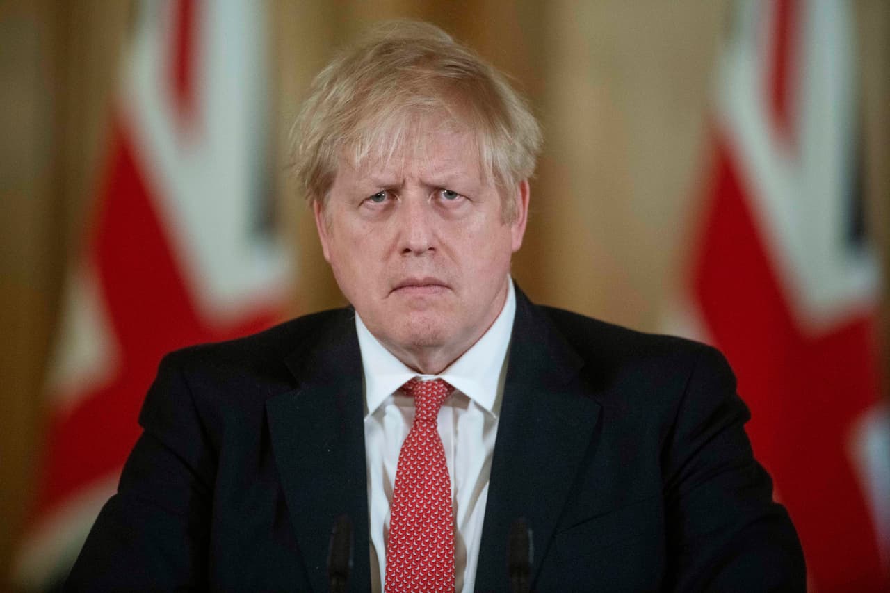 El primer ministro de Reino Unido, Boris Johnson, en una alocución desde Downing Street.