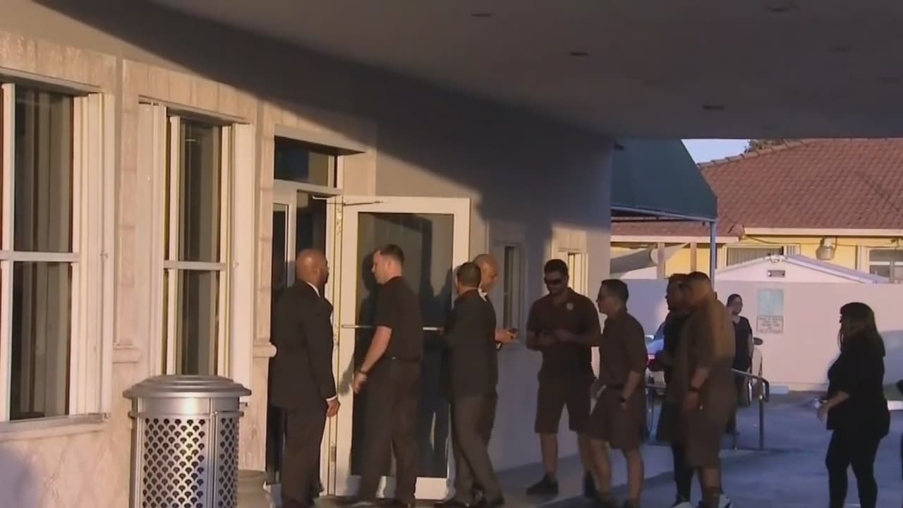 Familia del conductor de UPS realiza este lunes los servicios fúnebres en el noroeste de Miami