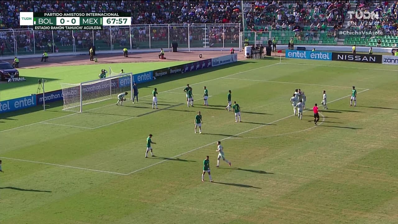 ¡GOL!  anota para México. Germán Berterame