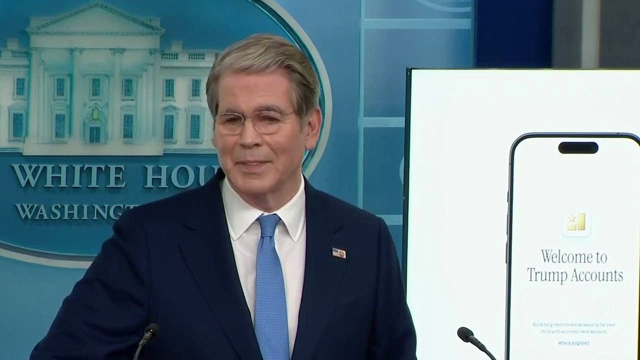 ¿El Tesoro prepara diseño de billete de 250 dólares con el rostro de Trump a la espera del Congreso?