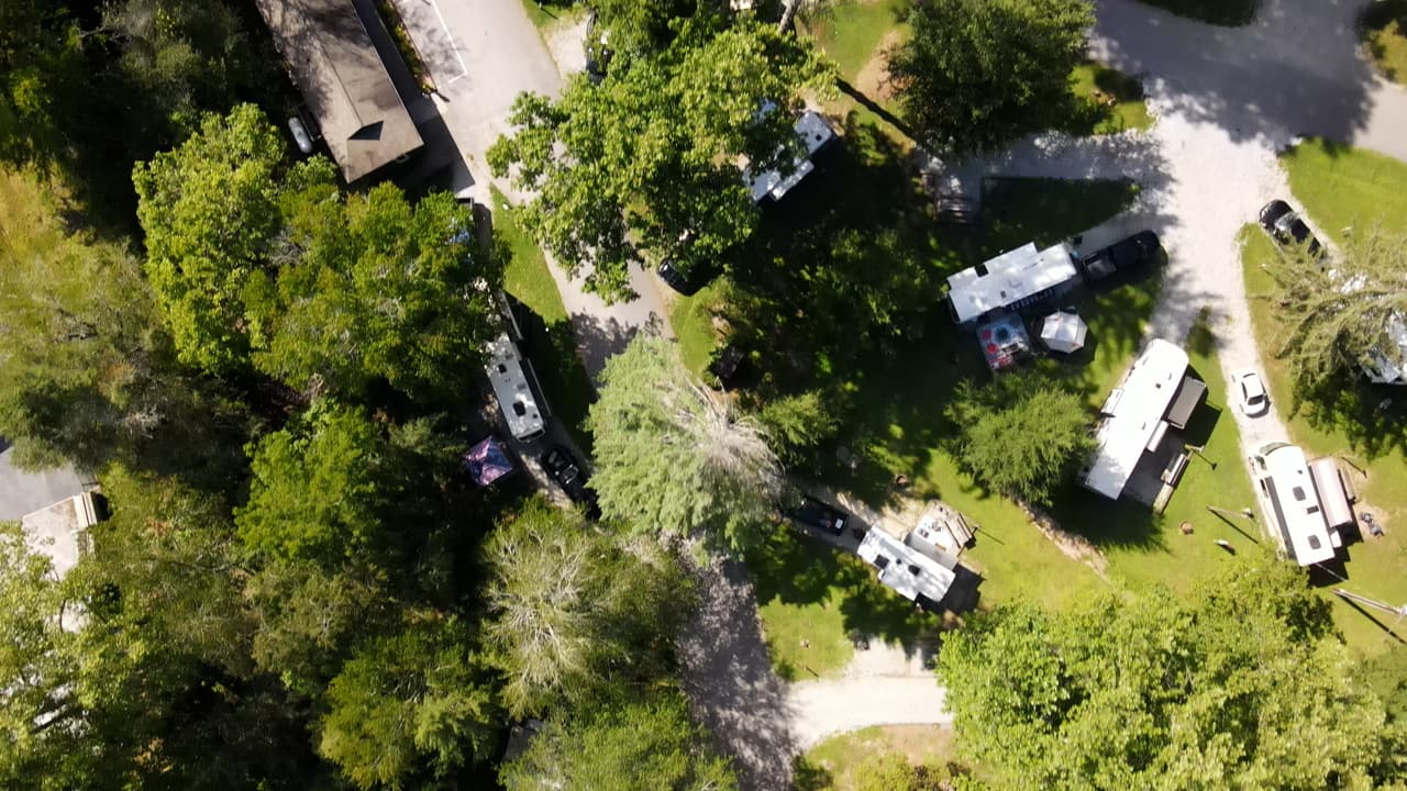 Los visitantes de Moccasin Creek State Park también tienen más opciones de aventura fuera del parque.