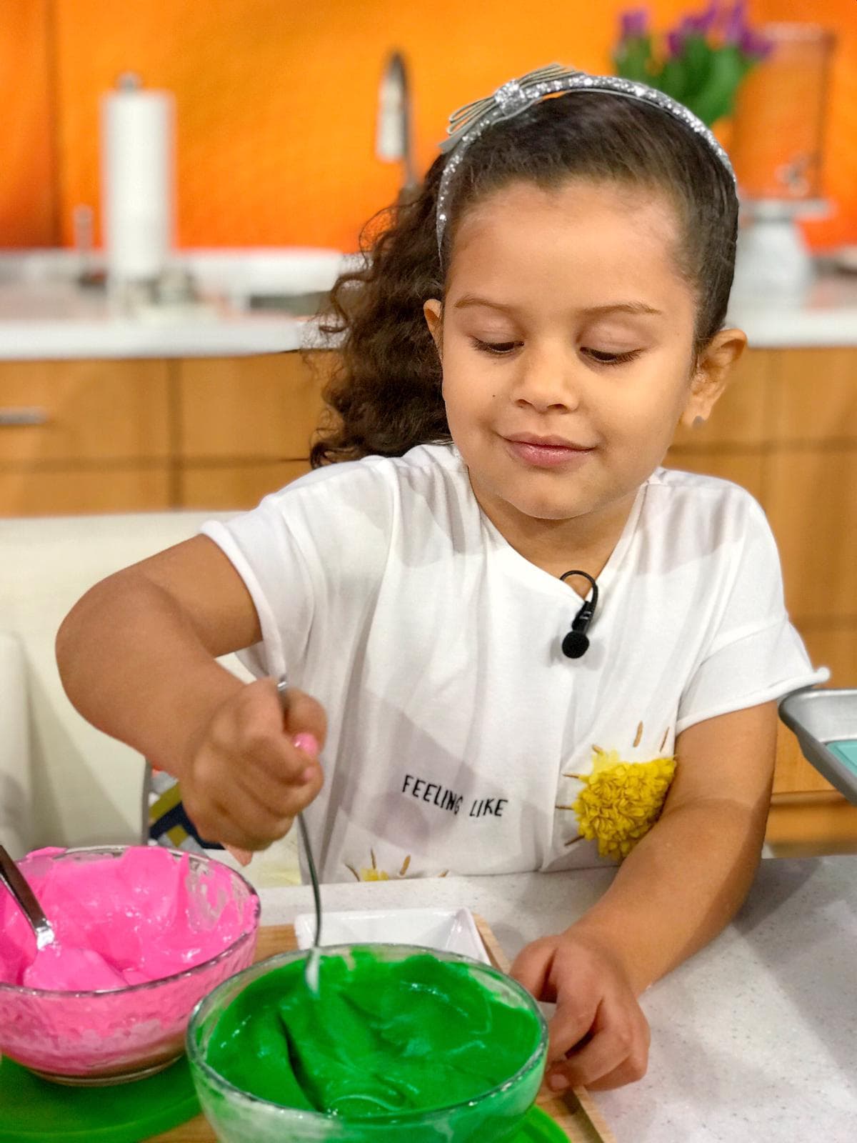 Anabella disfrutó hacer las coloridas recetas en Despierta América, se nota que tiene un gusto especial por la gastronomía.