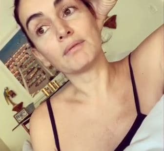 "Pero en este caso, los últimos días, sí me he despertado con mucho odio y resentimiento, me he sentido de verdad bulleada [...] La gente lo ha sacado de contexto insultándome", puntalizó la actriz de 41 años de edad.