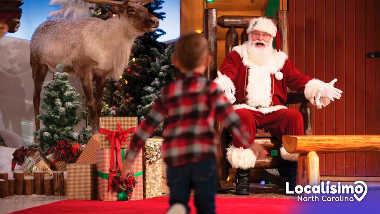 En estos lugares podrás tomarles fotos a tus niños con Santa Claus en Raleigh este diciembre 2022