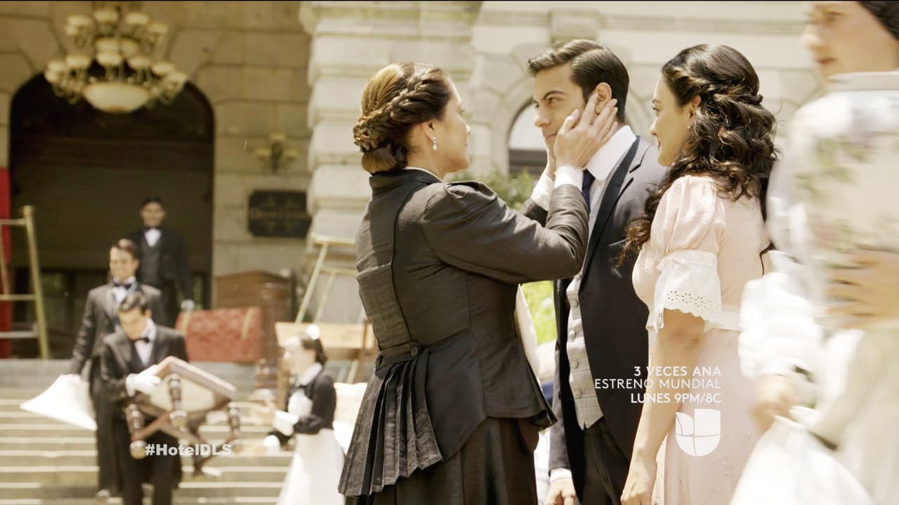 Andrés se quedó a cargo del Gran Hotel.