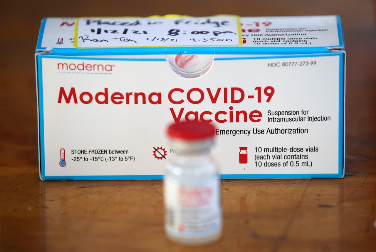 A la fecha, el condado de Sonoma ha realizado más de
<a href="https://socoemergency.org/emergency/novel-coronavirus/?src=redstripe" target="_blank">431,000 pruebas de coronavirus</a> y unas 22,500 personas han resultado positivos, lo que equivale a una tasa de contagios de 4.43%.