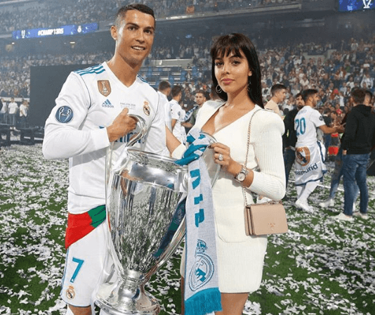 En mayo pasado el futbolista ganó la Champions League de la mano del Real Madrid, y ahí estuvo Georgina para celebrar junto a su novio.