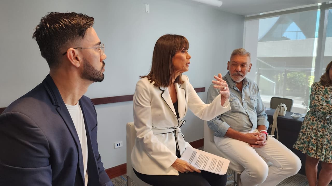 Christian Charles, Cyd Fleming, Félix Sánchez en el evento PitchPR en Hotel La Concha, San Juan, Puerto Rico
