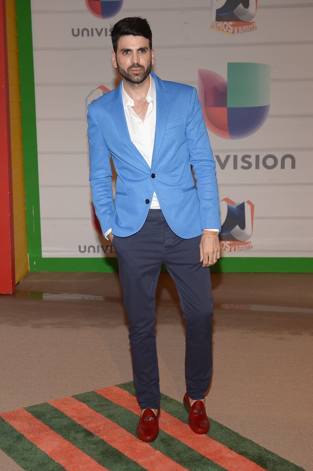 En el año 2013 no fue la excepción, el presentador también robó cámara.