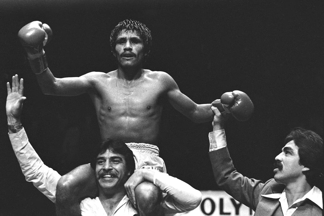 Johnny pasó 5 minutos inconsciente sobre el ring. Sacaron el cuerpo en camilla hasta llegar a la ambulancia. Intervinieron al púgil de un coagulo en el cerebro y después cayó en coma. El galés falleció el cuatro de noviembre de 1980.