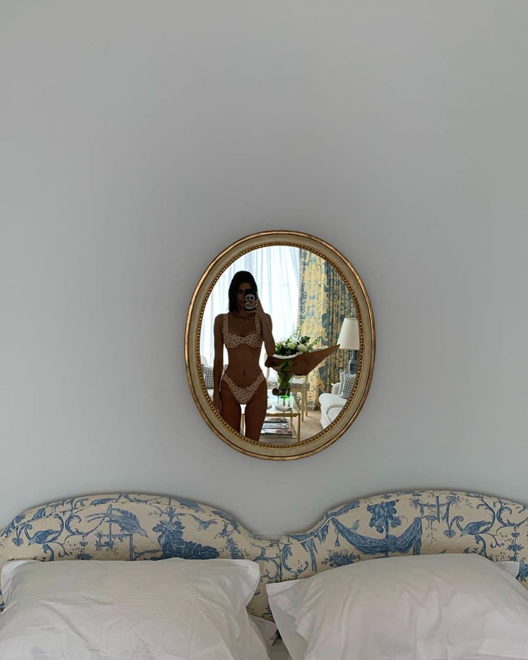 En la demanda, Klauber dice que las compañías de las hermanas Jenner se están aprovechando de sus diseños con derechos de autor.