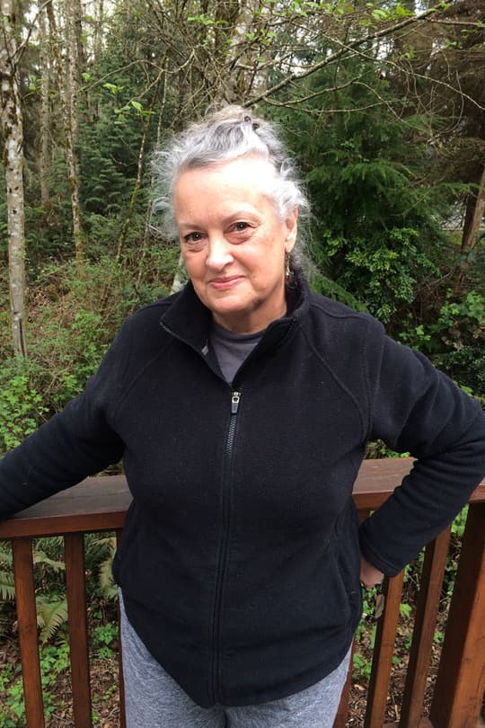 Paula Cox, de 69 años, de Bainbridge Island, Washington, ha estado tomando inhibidores de la bomba de protones desde principios de los años 2000.