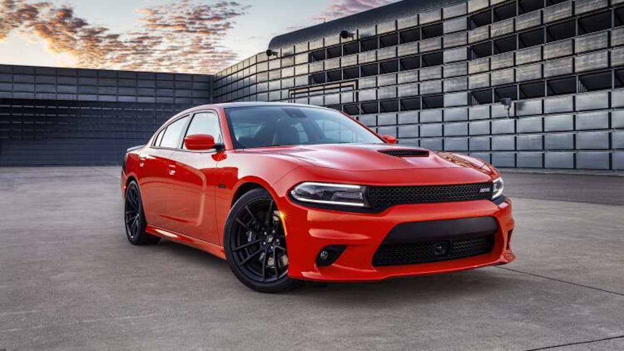 El único en la lista de los 40 modelos más robados que no es de procedencia asiática, es el 
<b>Dodge Charger 2019.</b>