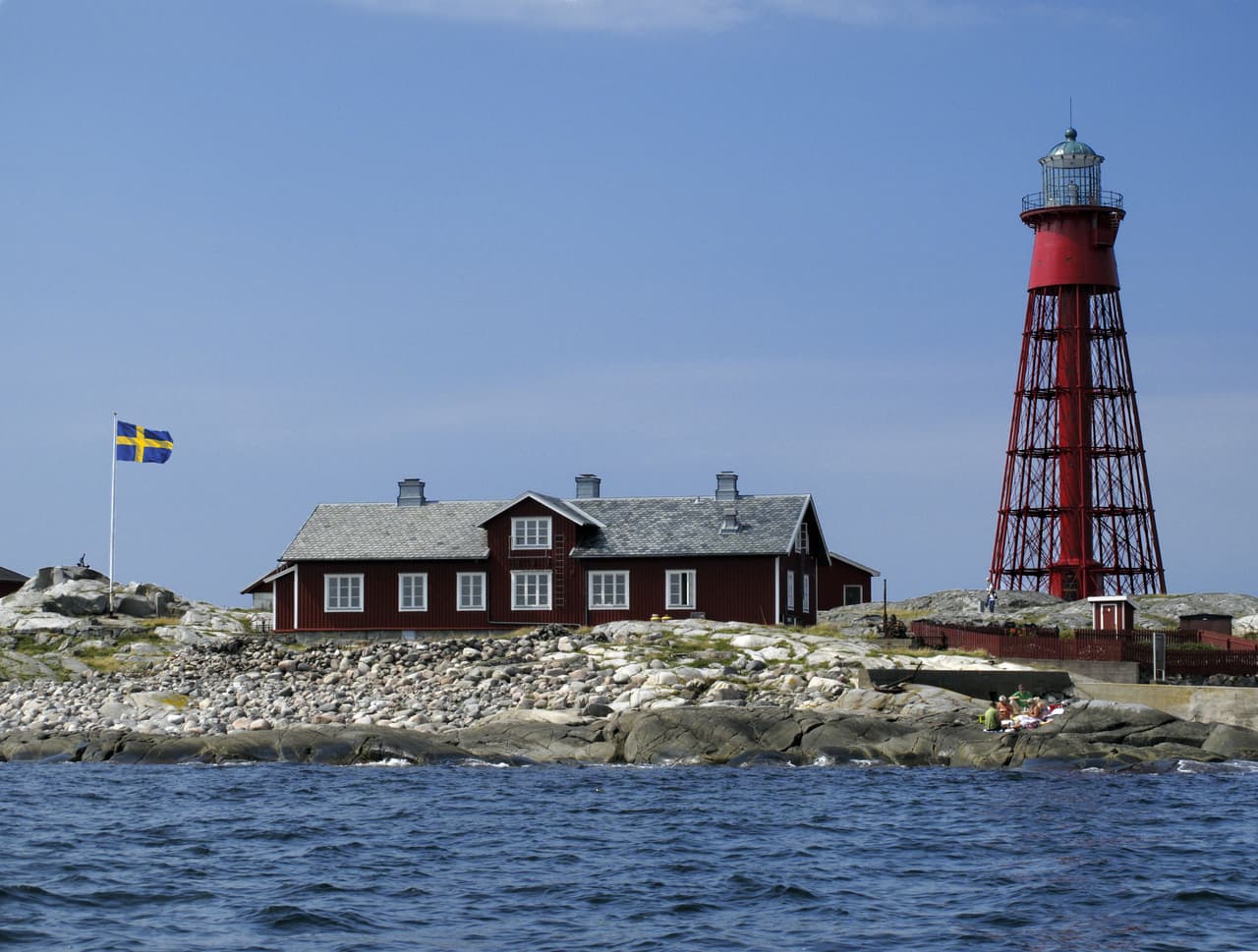 El faro de Pater Noster, ubicado en la isla de Hamneskär, Suecia, también será parte del premio de consolación para quienes no resulten ganadores. Actores, actrices y directores podrán permanecer en el hotel boutique durante tres noches.