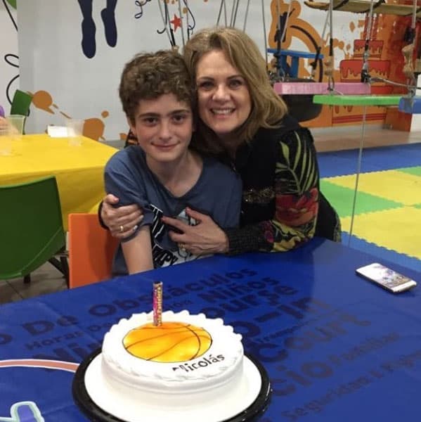 En entrevista para el programa 'Intrusos', publicada en septiembre de 2018, Erika Buenfil detalló que su relación con Ernesto Zedillo Jr. fue "muy pintadita". Además, cuando le dijo que estaba embarazada, él decidió terminar su noviazgo.