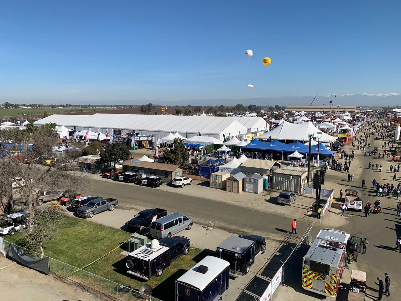 Se estima que en promedio son más de 100 mil personas de diferentes 50 países, las que participan de la Feria Mundial de Agricultura en Tulare, la cual se lleva a cabo entre el 11 y 13 de febrero.