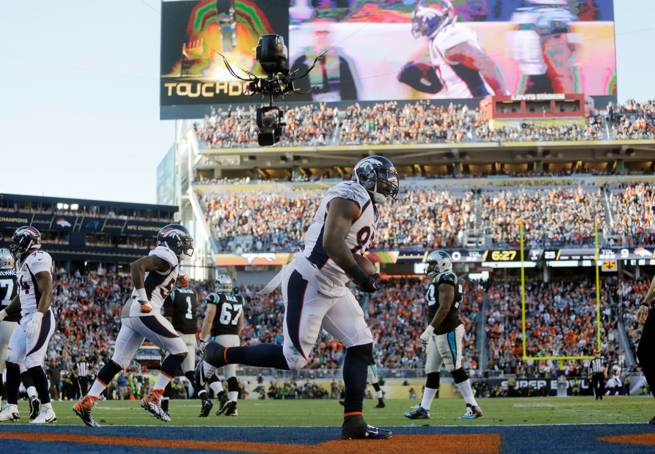 Malik Jackson quiere seguir con Denver pero también ganar más dinero