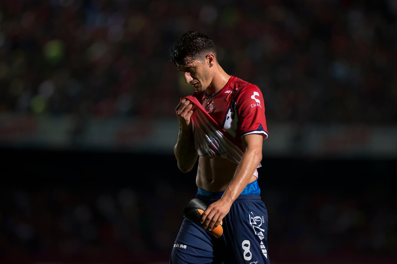 Gabriel Peñalba es suspendido dos juegos tras expulsión ante América
