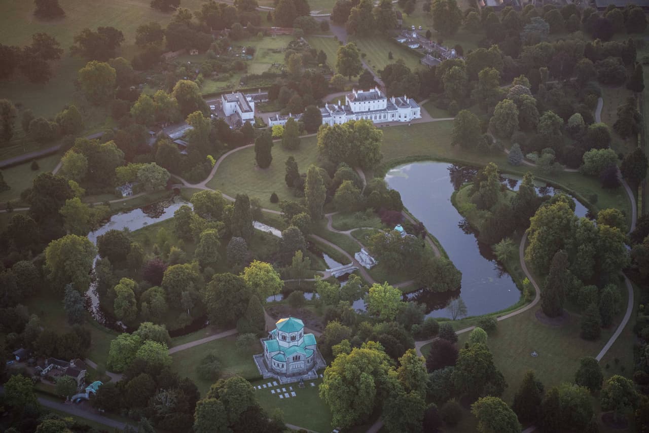 El presupuesto invertido para la remodelación de Frogmore Cottage fue de
<b>tres millones de dólares</b>, lugar donde vivieron poco más de un año.
<br>